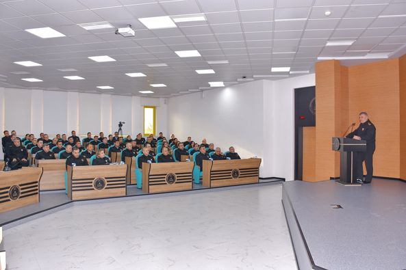 İl Jandarma / Alay ve Eşidi Birlik Komutanlığı Kursu, Etkili Sunum Teknikleri Sertifika Programı ve Meslek İçi İngilizce Kursu
